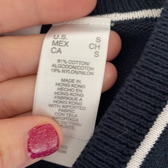 Dark Navy with white piping Liz Claiborne cardigan. - Picture 8 of 10